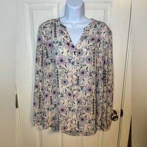 Lauren Conrad floral button up blouse Size XL